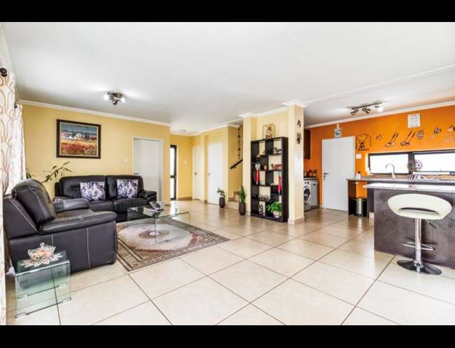 3 BEDROOM HOUSE FOR SALE IN BROADACRES